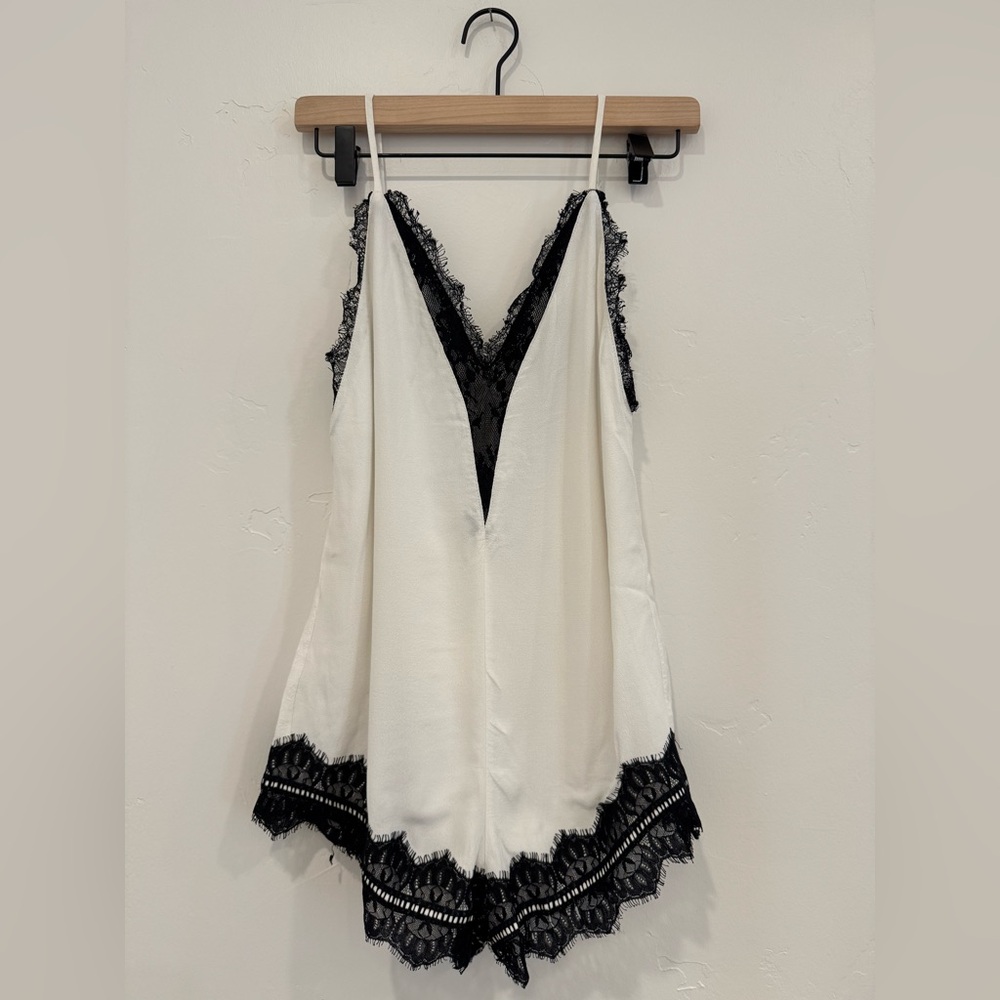 Lace romper